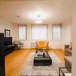 Chic Urban Oasis
