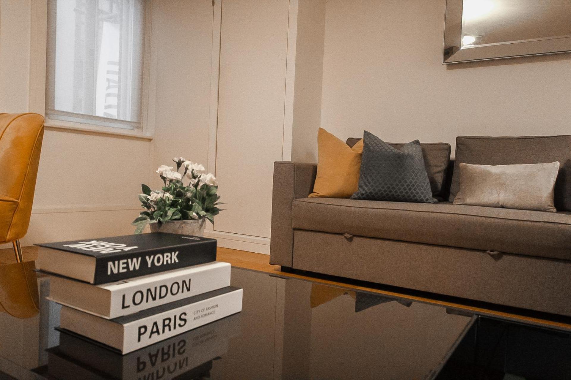 Chic Urban Oasis * London